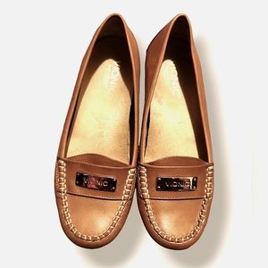 VIONIC Moccasin with Orthaheel Technology size 7.5